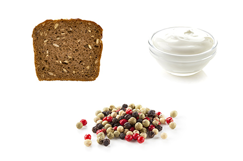 Servir la brouillade d'oursin sur toast lefishgourmand